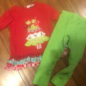 4T rare editions Christmas outfit!